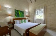 Radwood 2 Beachfront Villa